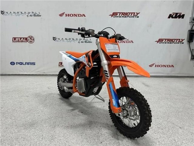 New 2024 KTM SX-E 3