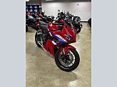 New 2025 Honda CBR650R ABS