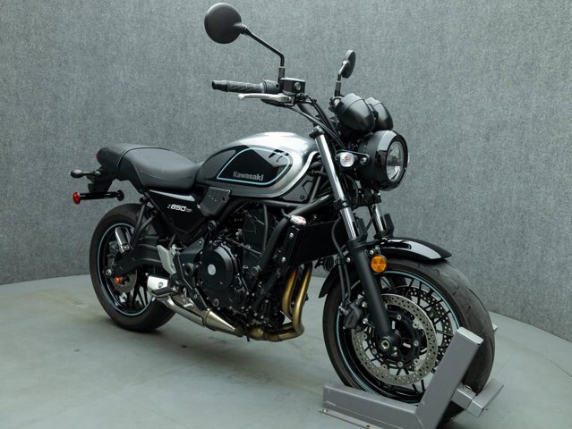 2023 Kawasaki Z650 RS