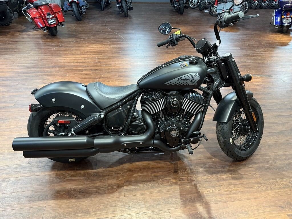 New 2025 Indian Chief Bobber Dark Horse w/ ABS