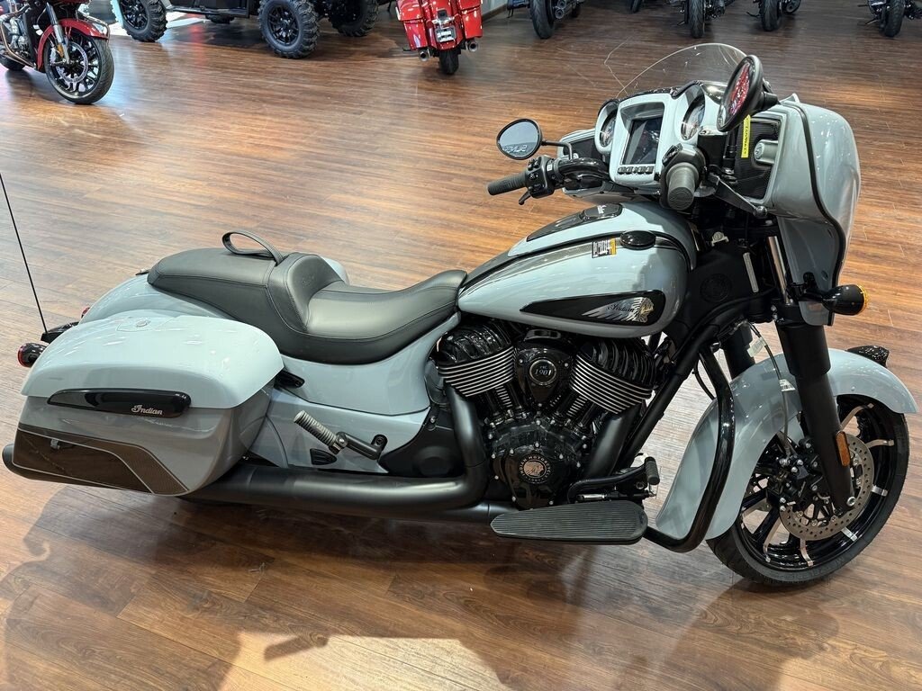 New 2025 Indian Chieftain Dark Horse