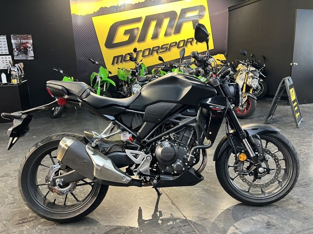 2025 Honda CB300R ABS