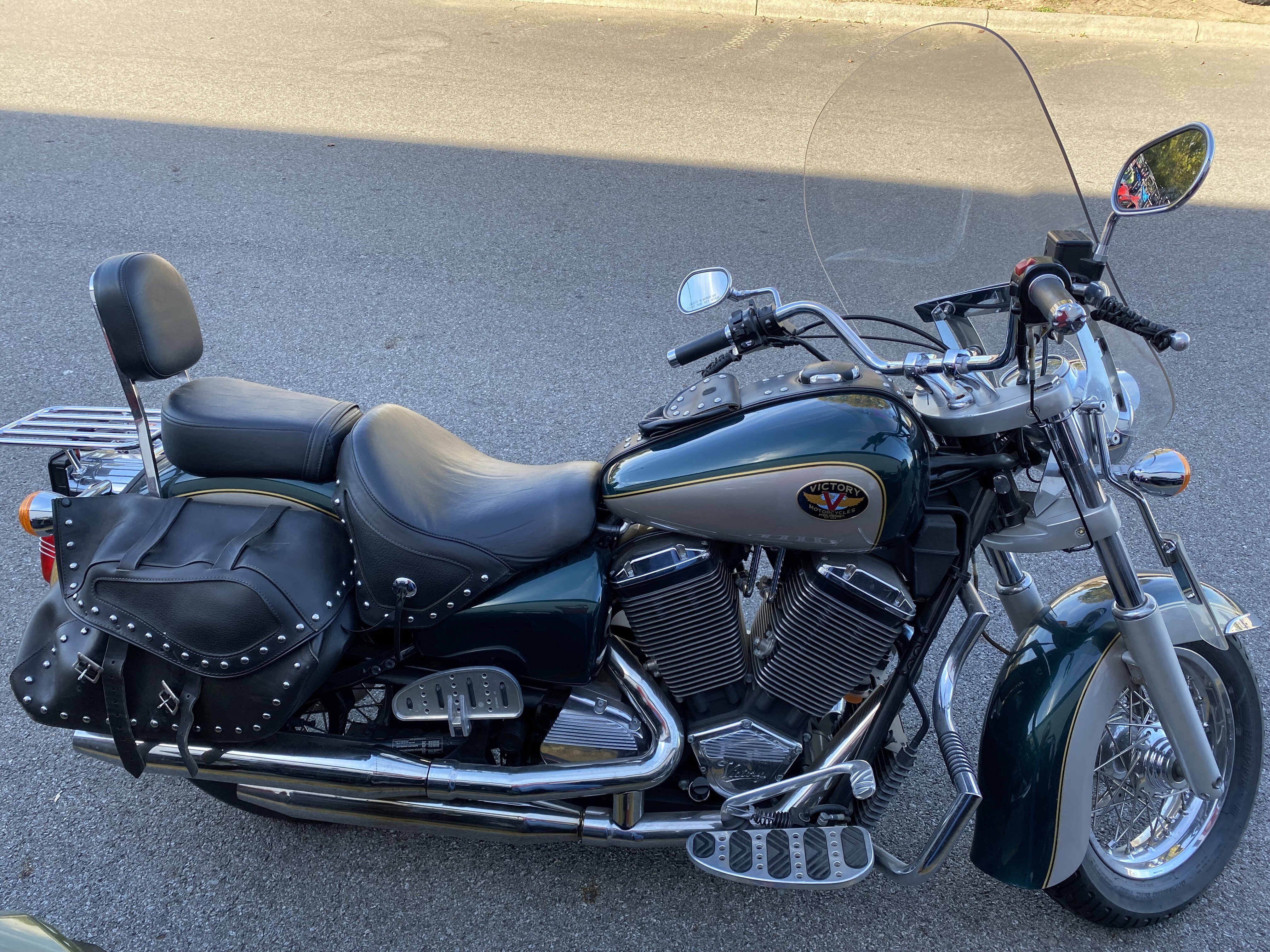 2001 Victory V92C Deluxe