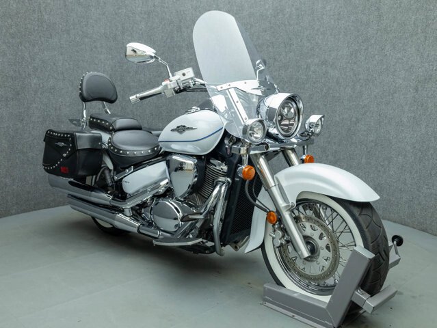 2022 Suzuki Boulevard 800