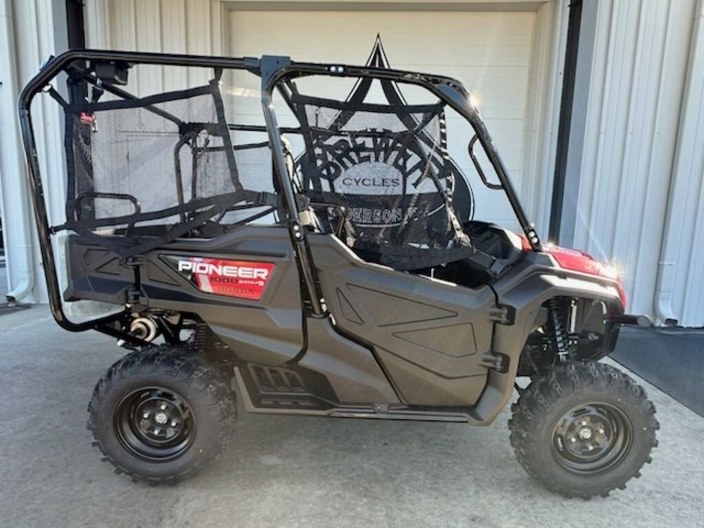 New 2025 Honda Pioneer 1000 5