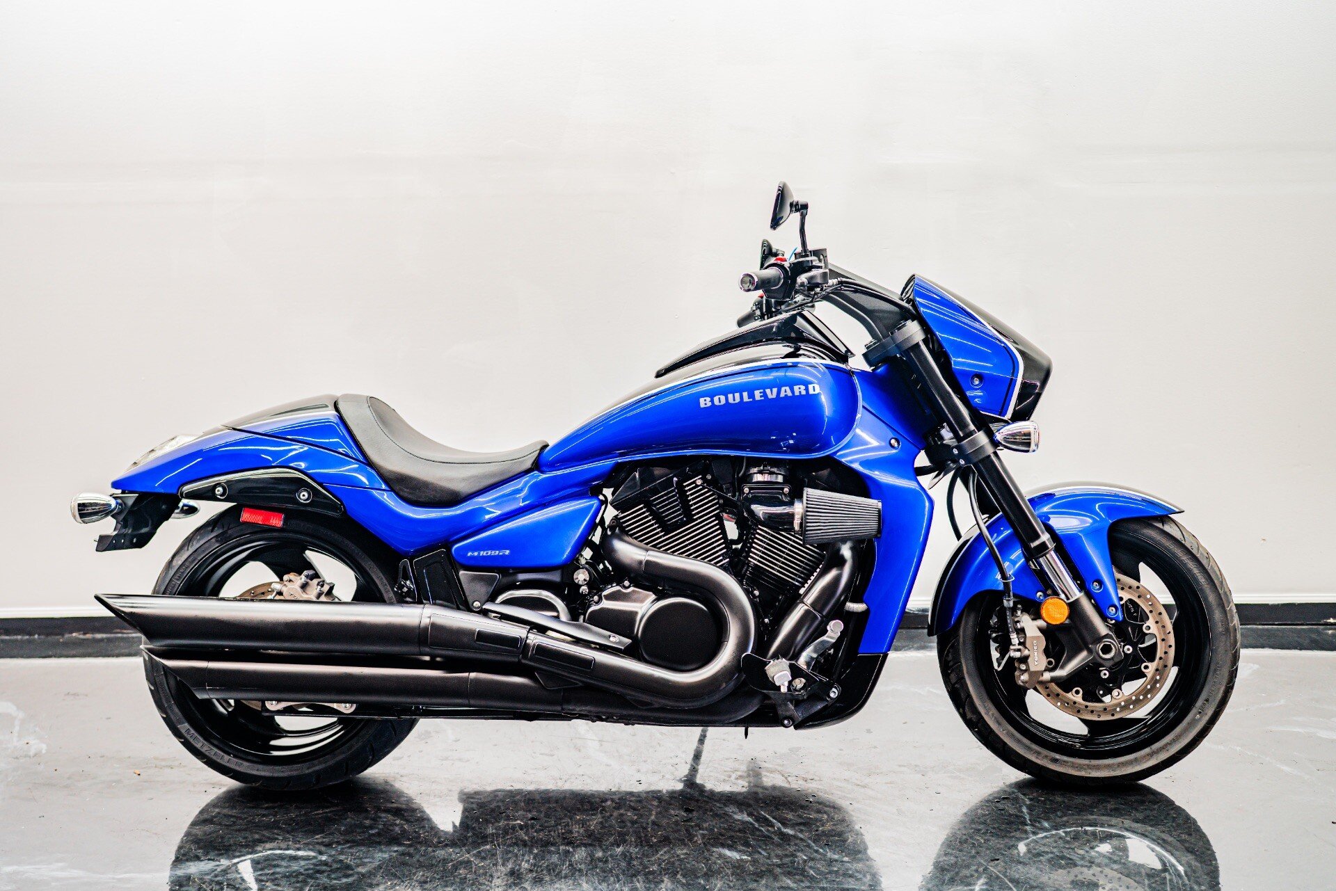 2017 Suzuki Boulevard 1800 M109R B.O.S.S.