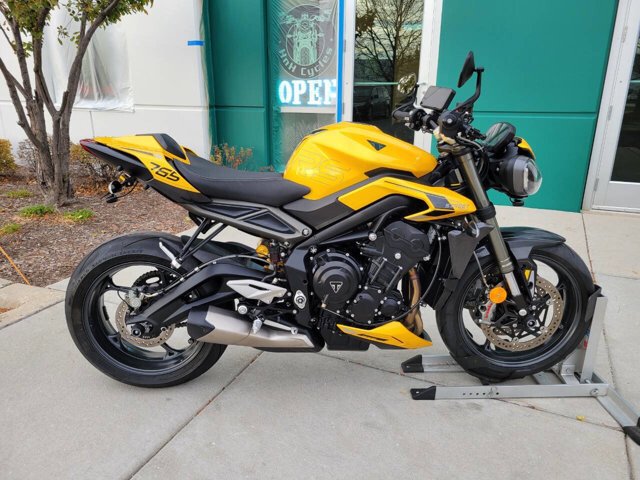 2025 Triumph Street Triple RS