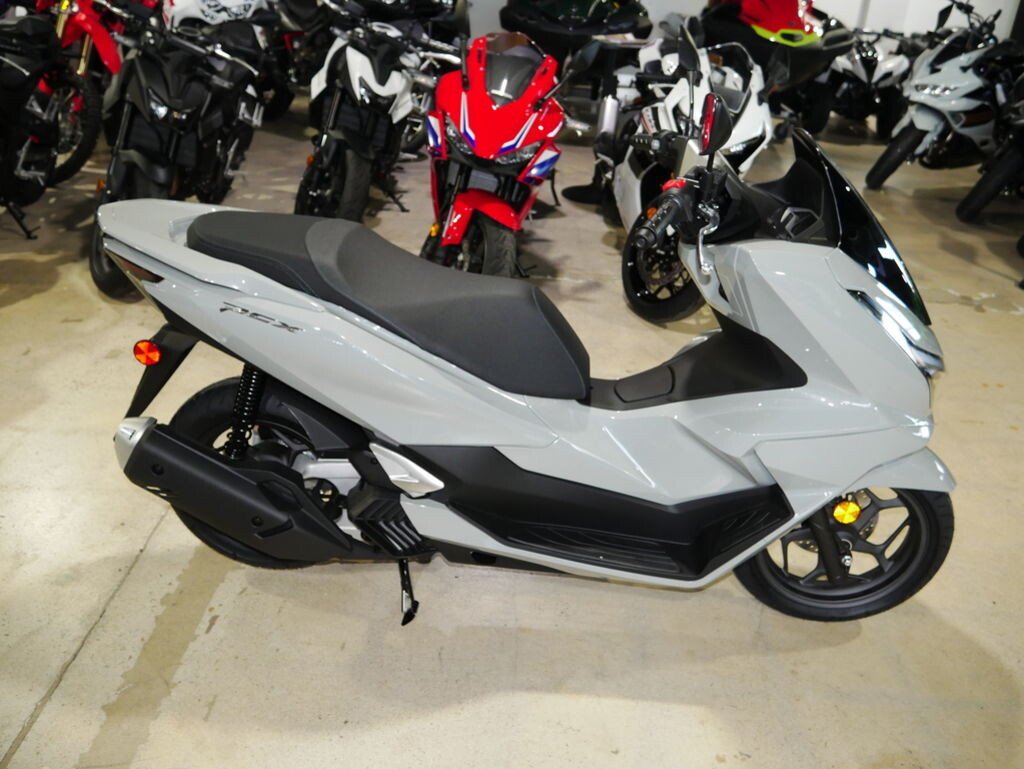 New 2025 Honda PCX150