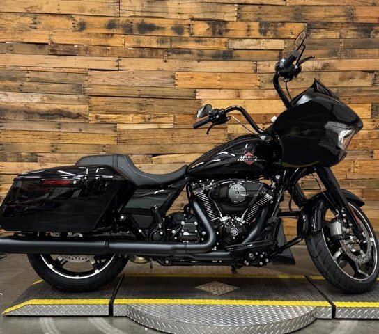 New 2025 Harley-Davidson Touring