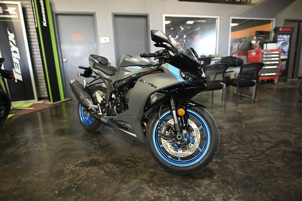 New 2026 Kawasaki Ninja ZX-6R ABS