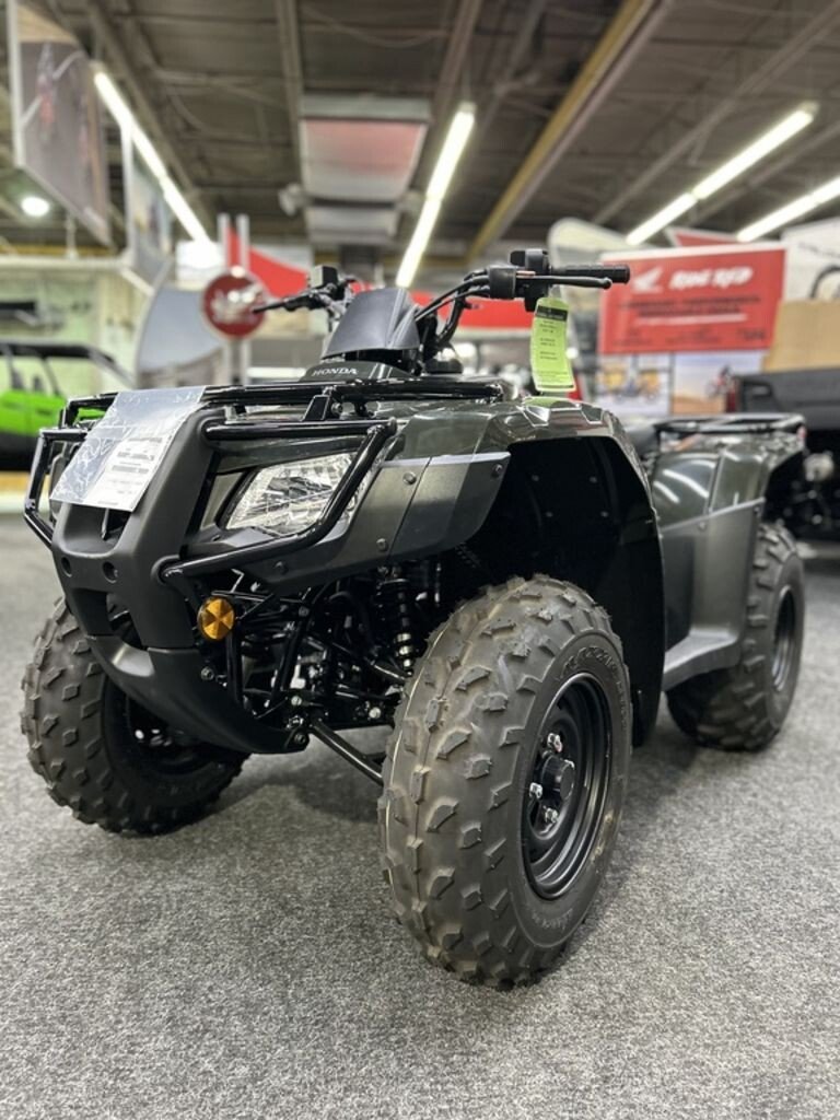 New 2025 Honda FourTrax Recon ES