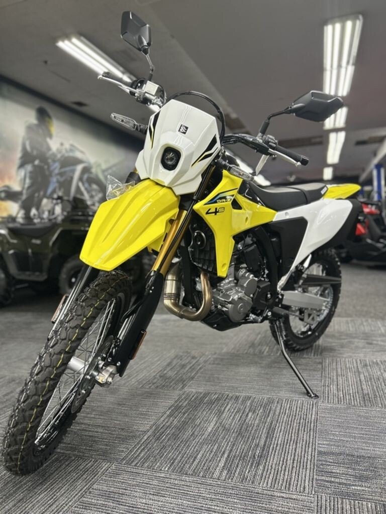 New 2025 Suzuki DR-Z4S