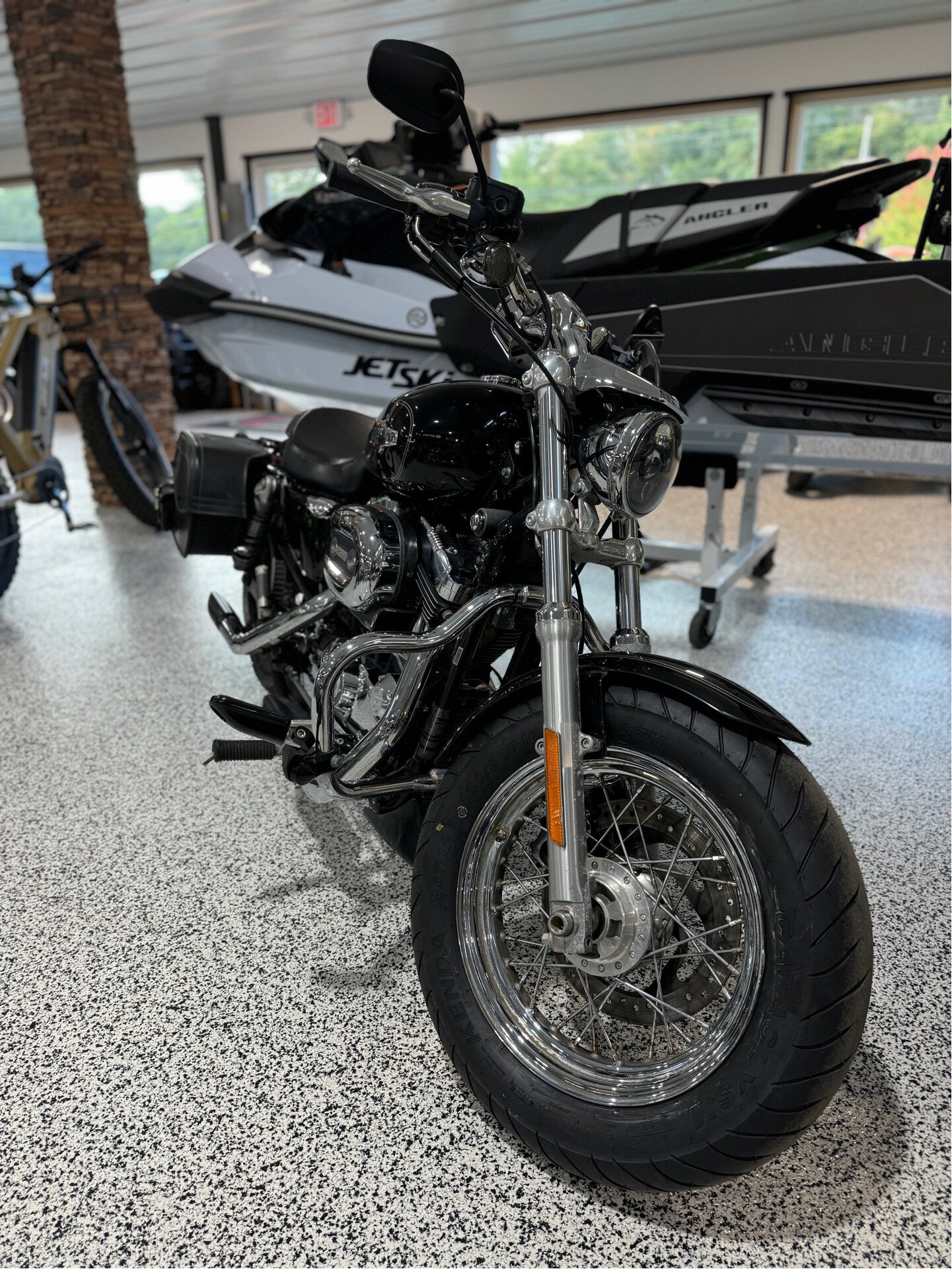 2017 Harley-Davidson Sportster 1200 Custom