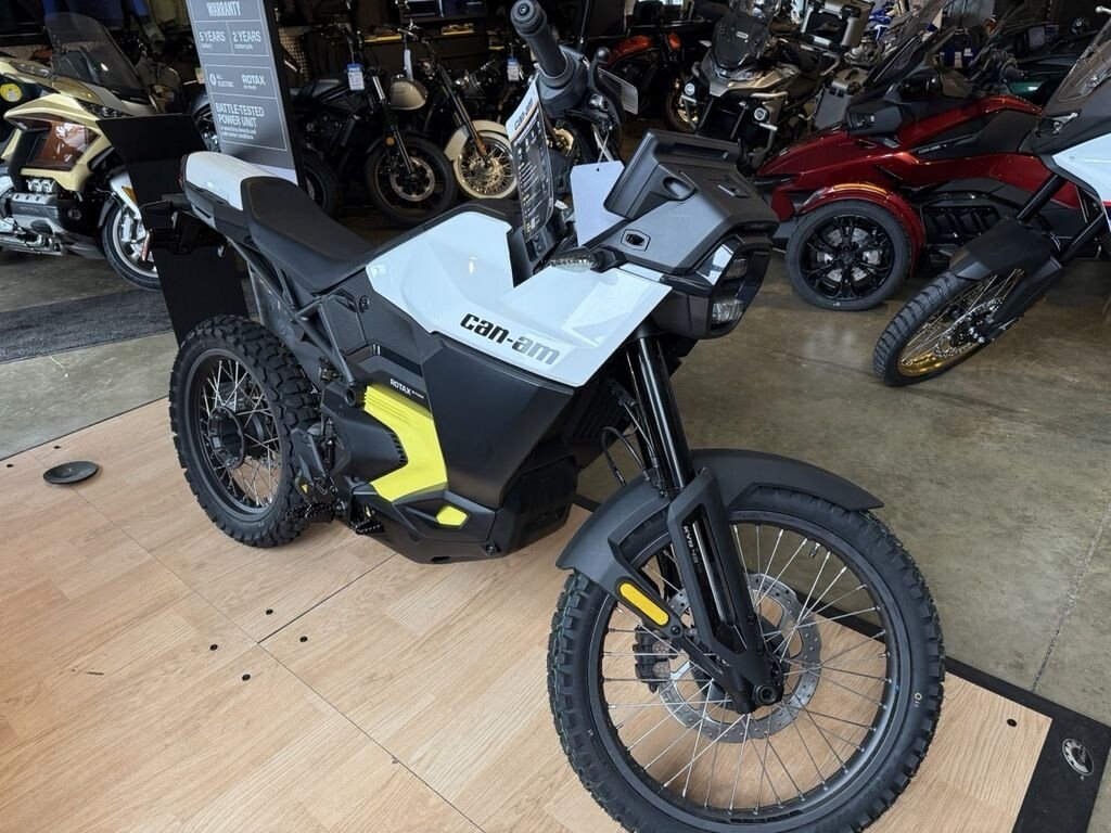 New 2025 Can-Am Origin