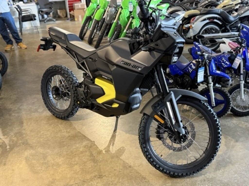 New 2025 Can-Am Origin