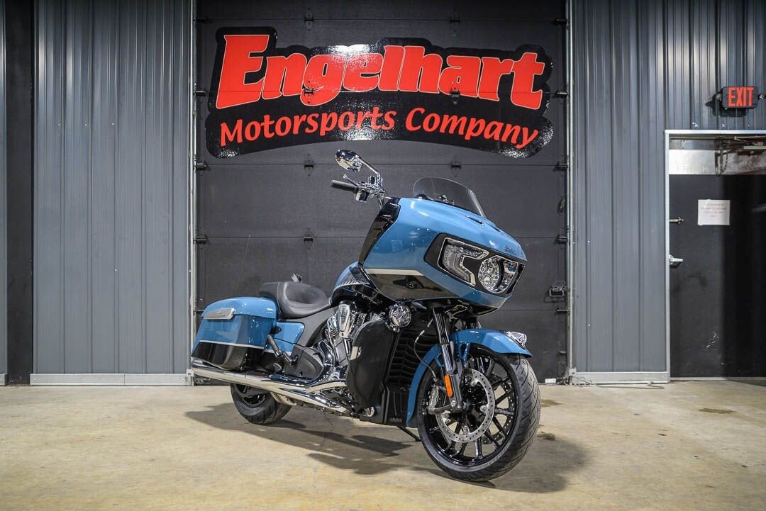 New 2026 Indian Challenger Limited w/ Rider Assist