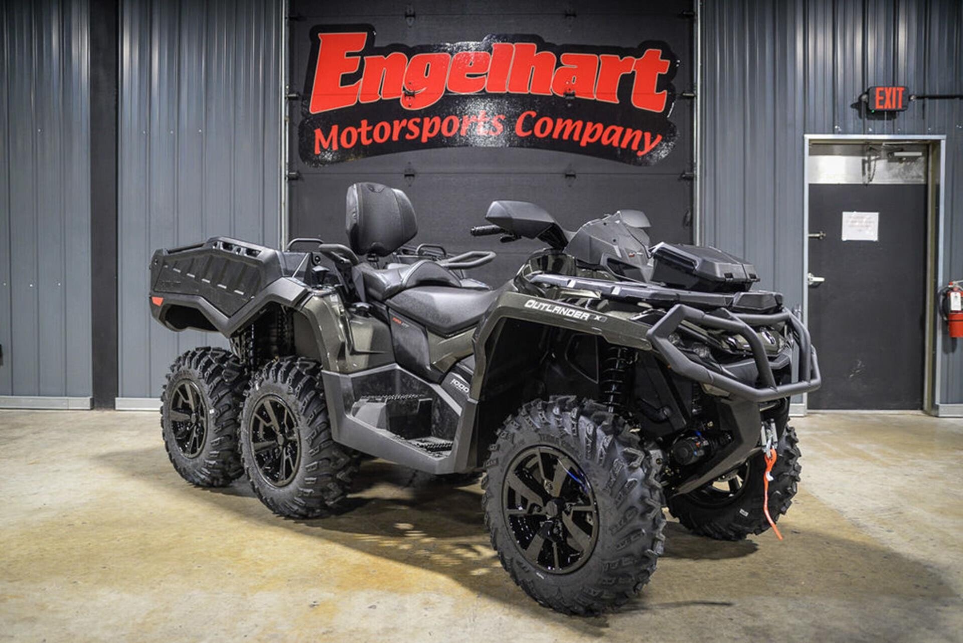 New 2025 Can-Am Outlander MAX 1000 6x6 XT