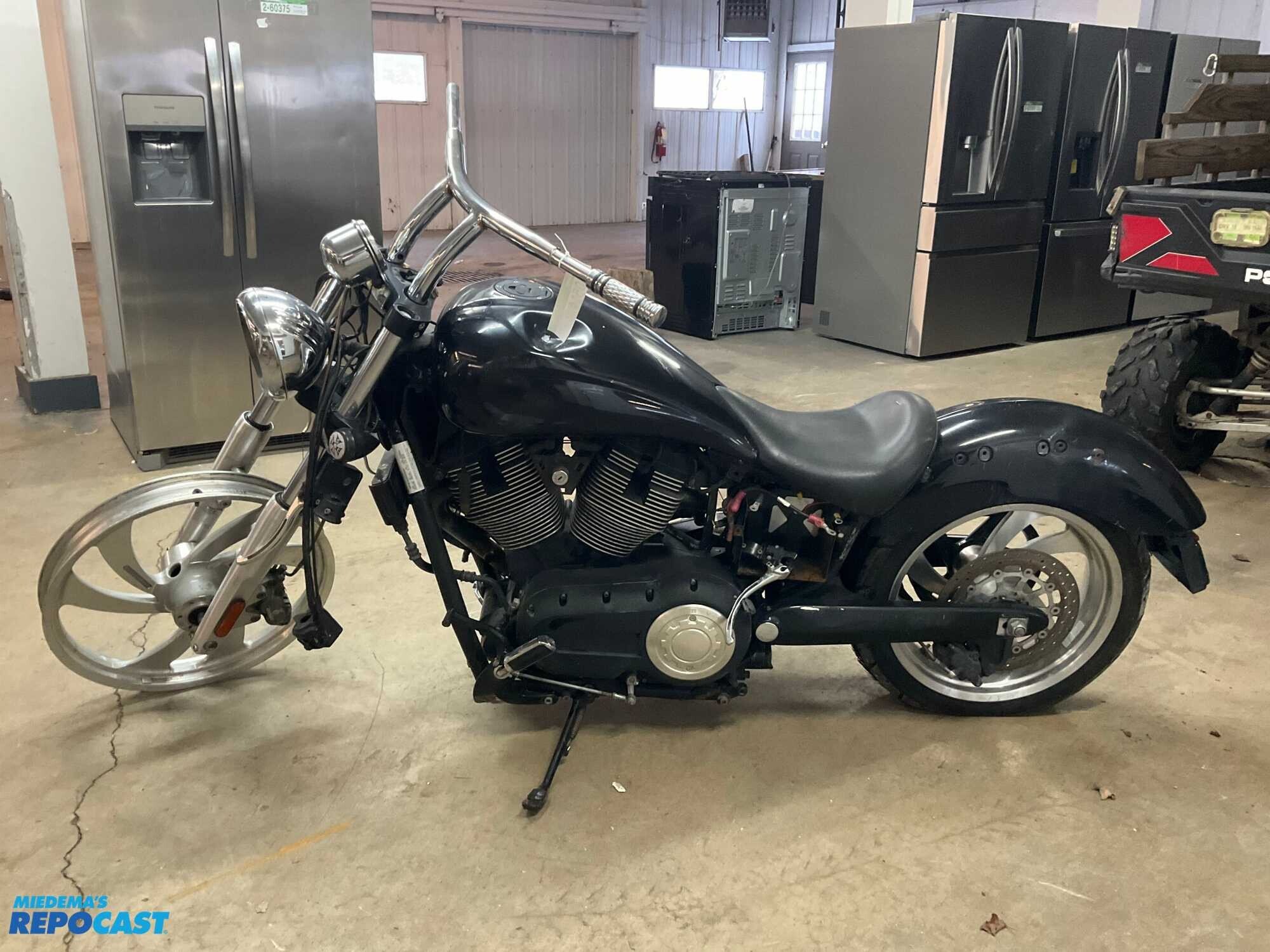 2005 Victory Vegas 8-Ball