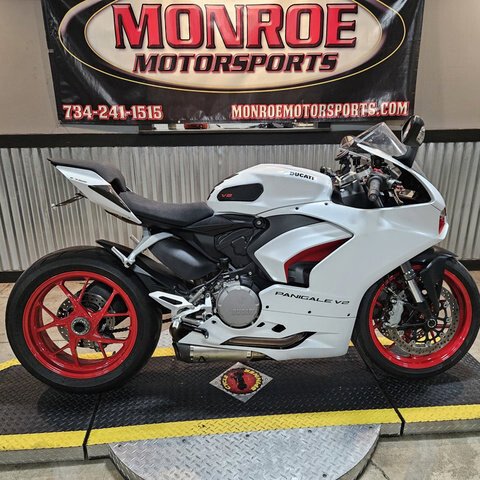 2023 Ducati Panigale V2