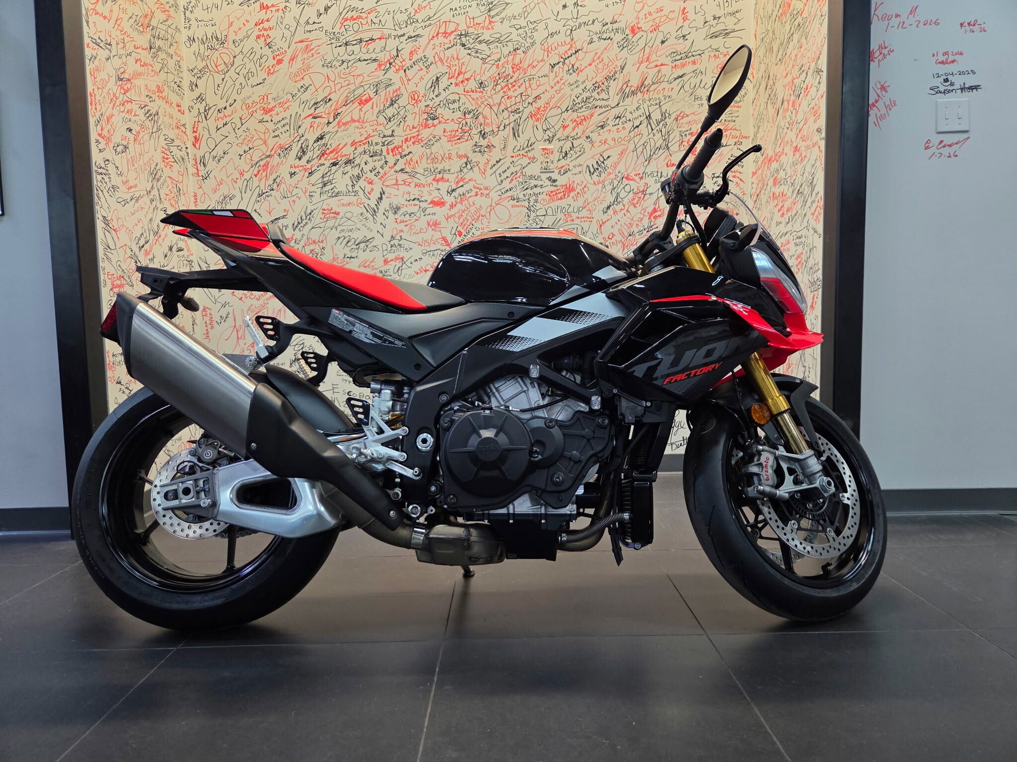 New 2026 Aprilia Tuono V4 Factory