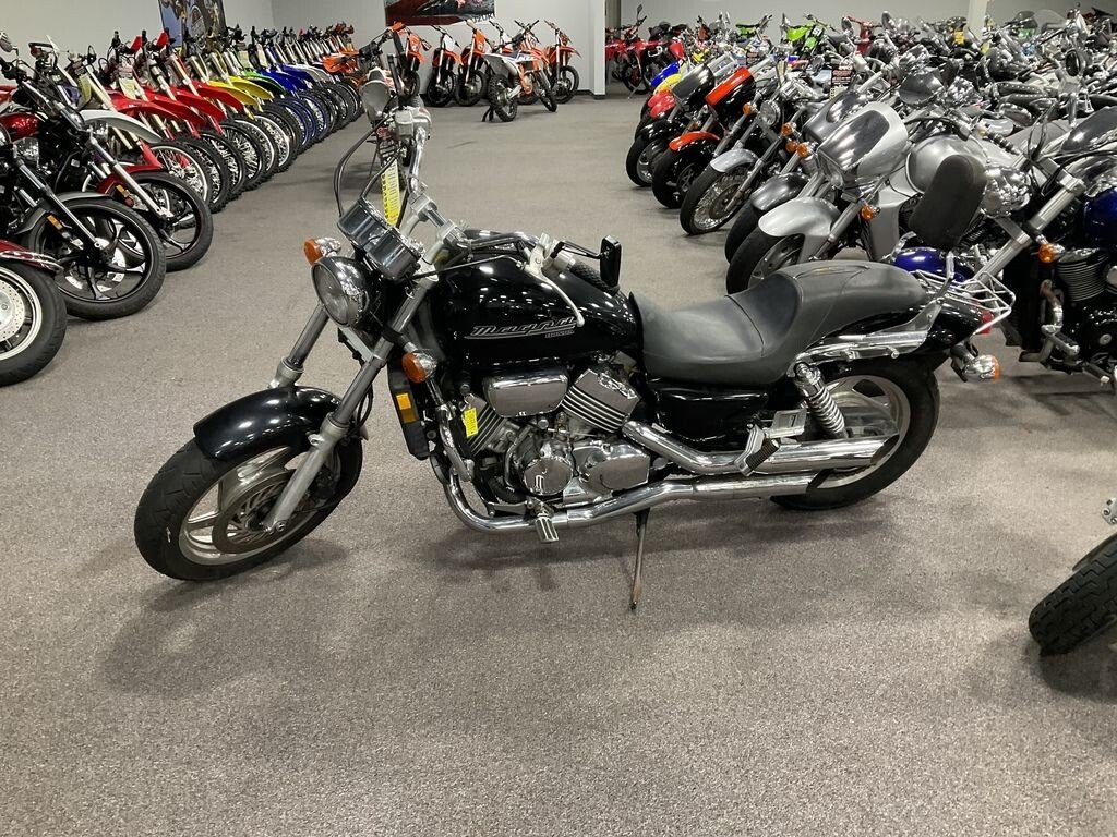2001 Honda Magna 750