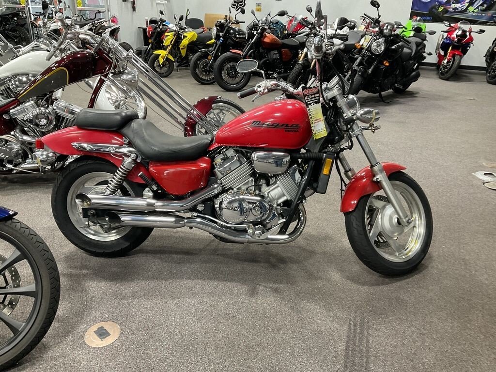 1999 Honda Magna 750