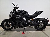 New 2025 Ducati Diavel V4