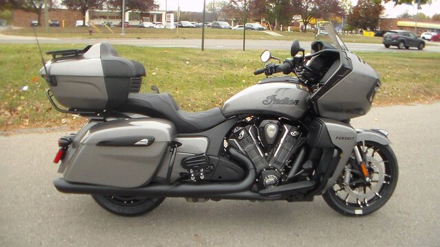 New 2026 Indian Pursuit Dark Horse