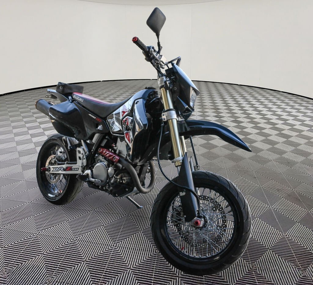 2022 Suzuki DR-Z400SM