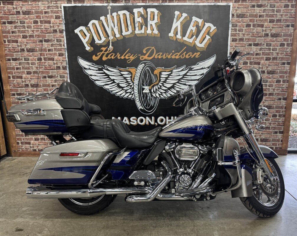 2017 Harley-Davidson CVO Electra Glide Ultra Limited