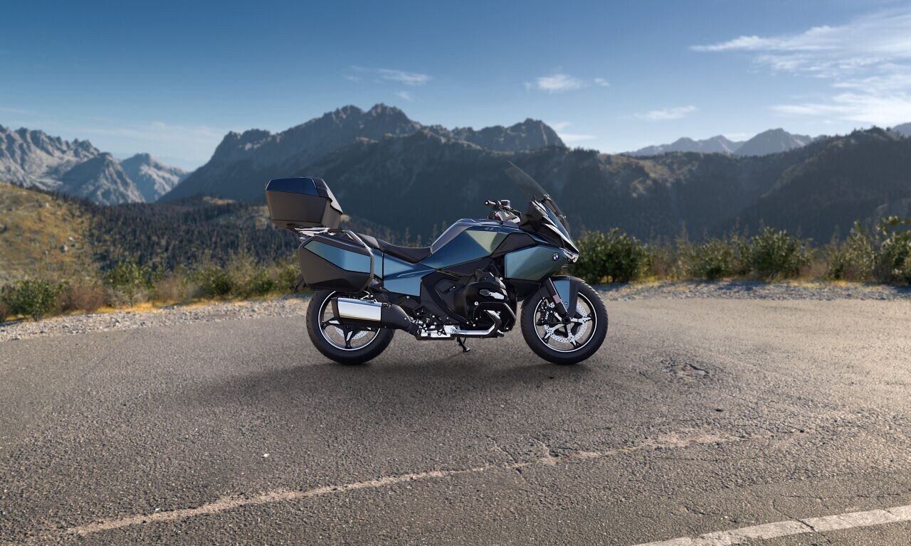 New 2026 BMW R1300RT