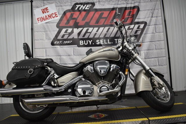 2003 Honda VTX1800 R Retro