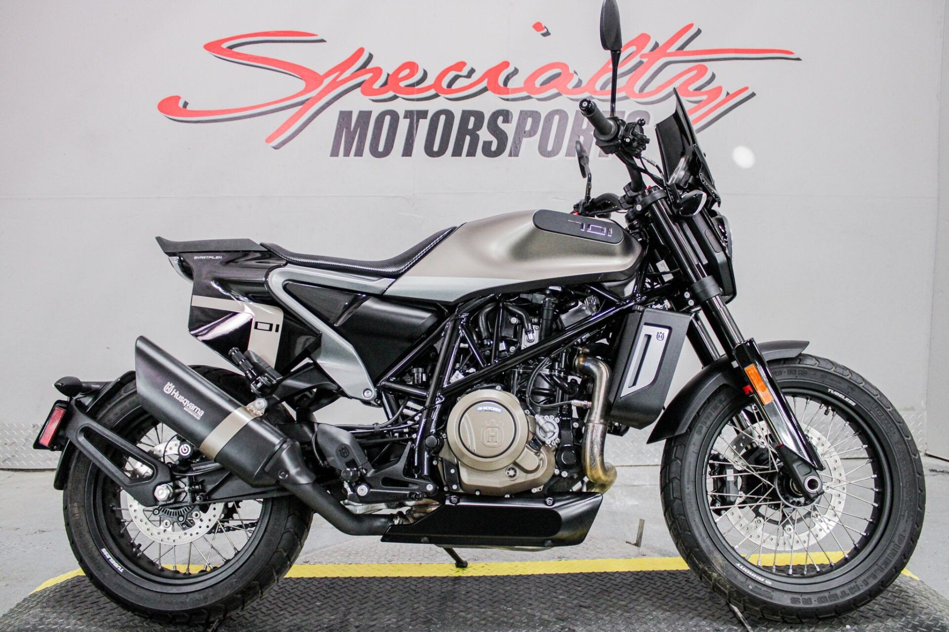 2020 Husqvarna Svartpilen 701