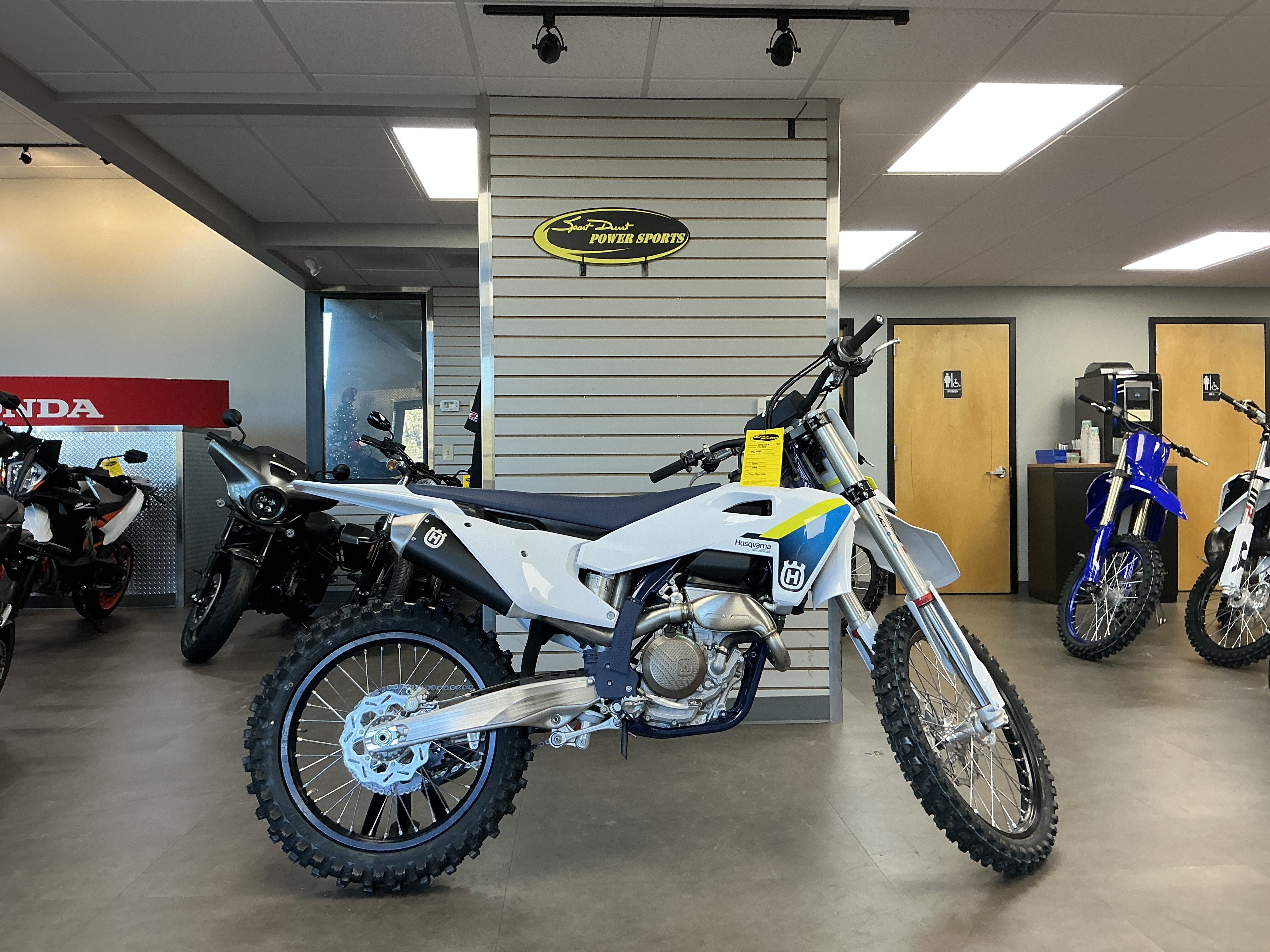 New 2025 Husqvarna FC250
