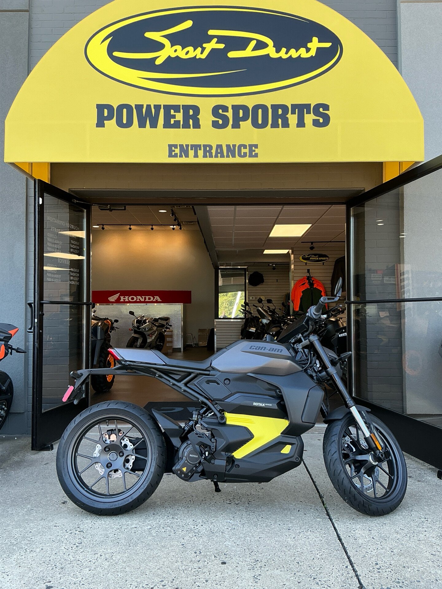 New 2025 Can-Am Pulse