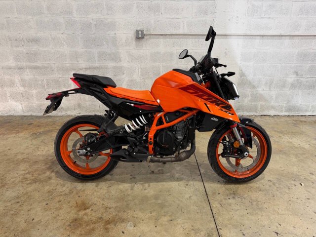 2024 KTM 390 Duke