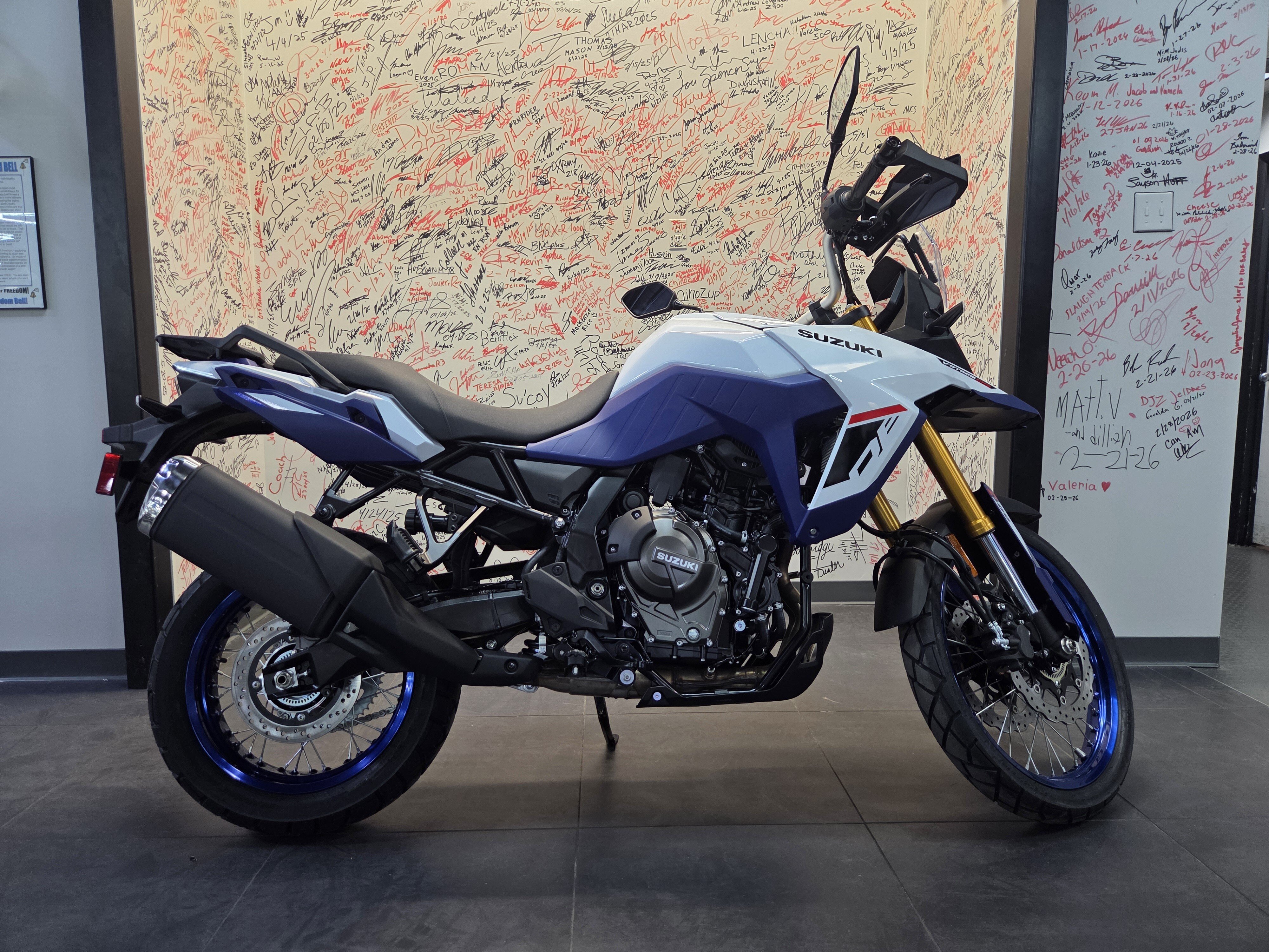 New 2026 Suzuki V-Strom 800DE