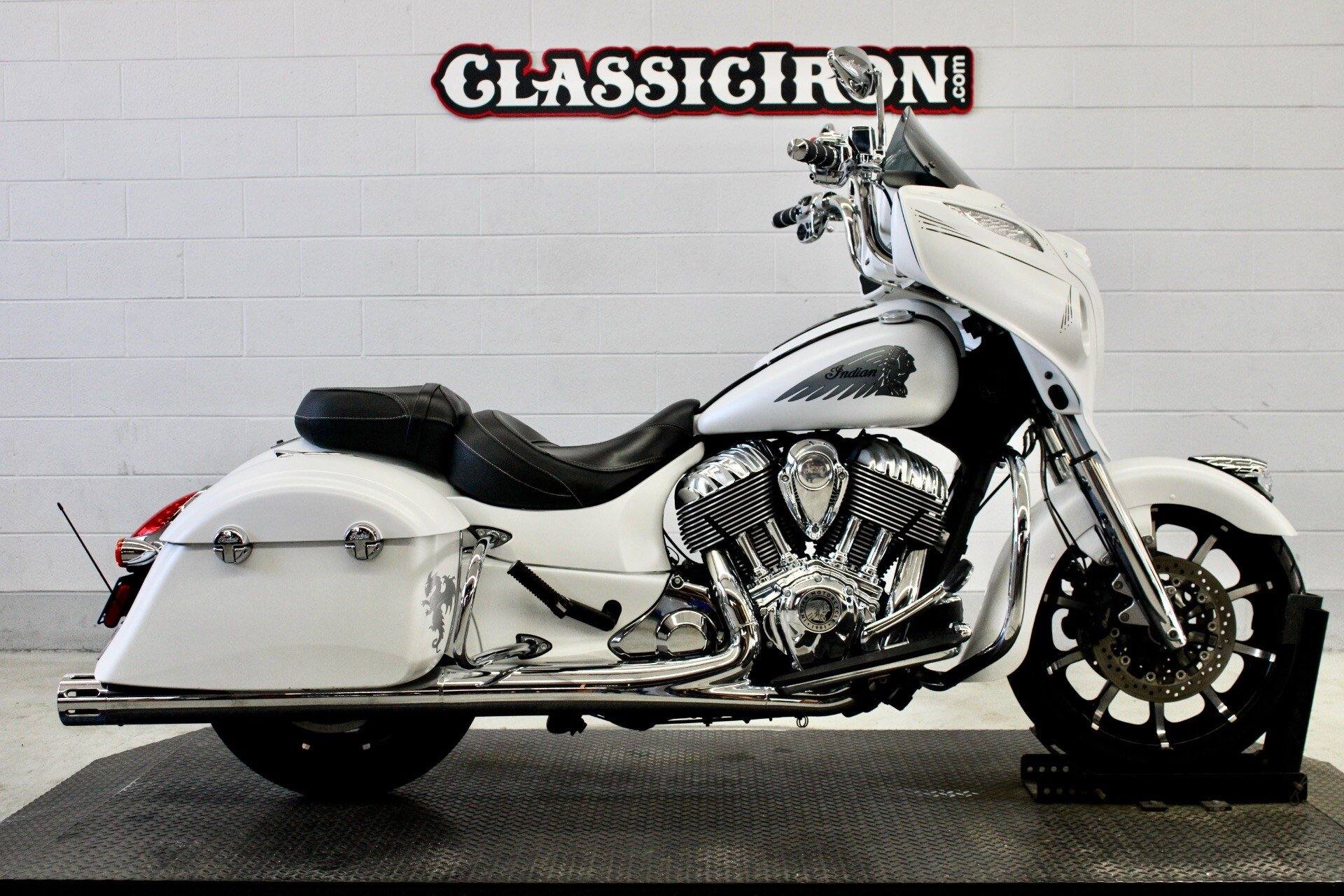 2017 Indian Chieftain Limited w/ 19 Inch Wheels & ABS