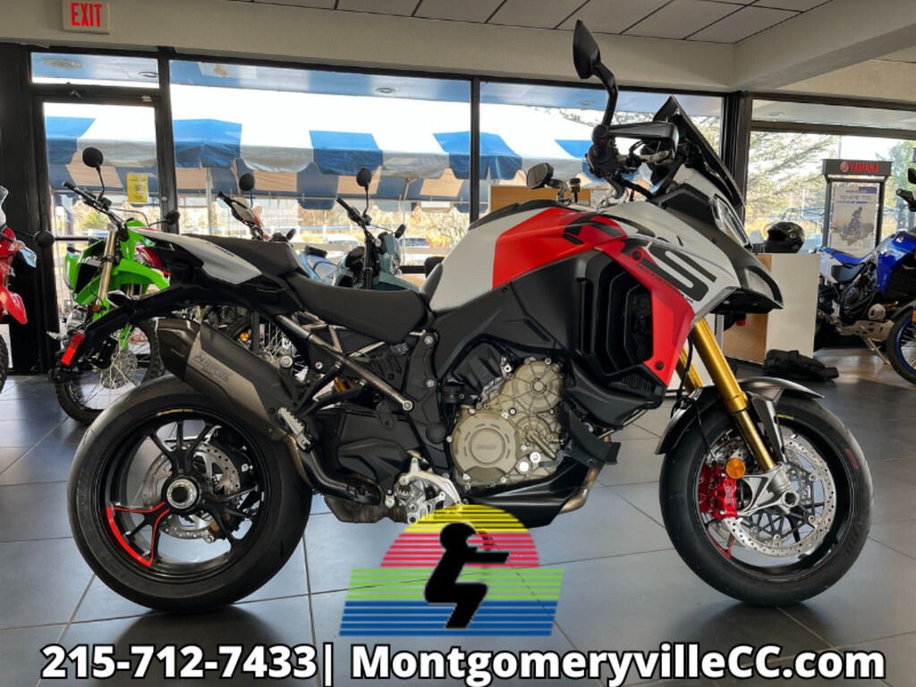New 2025 Ducati Multistrada 1100 V4 RS