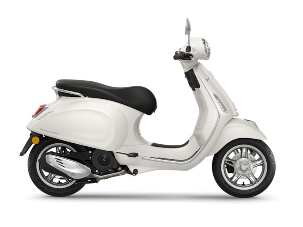 New 2025 Vespa Primavera 150