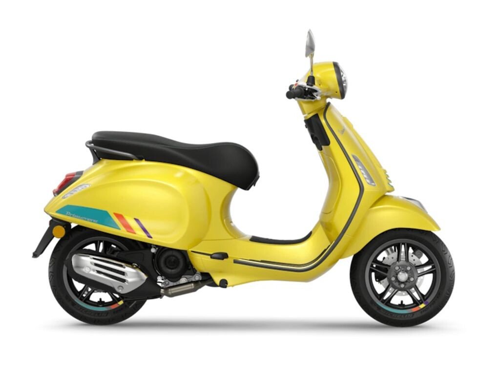 New 2024 Vespa Primavera 50