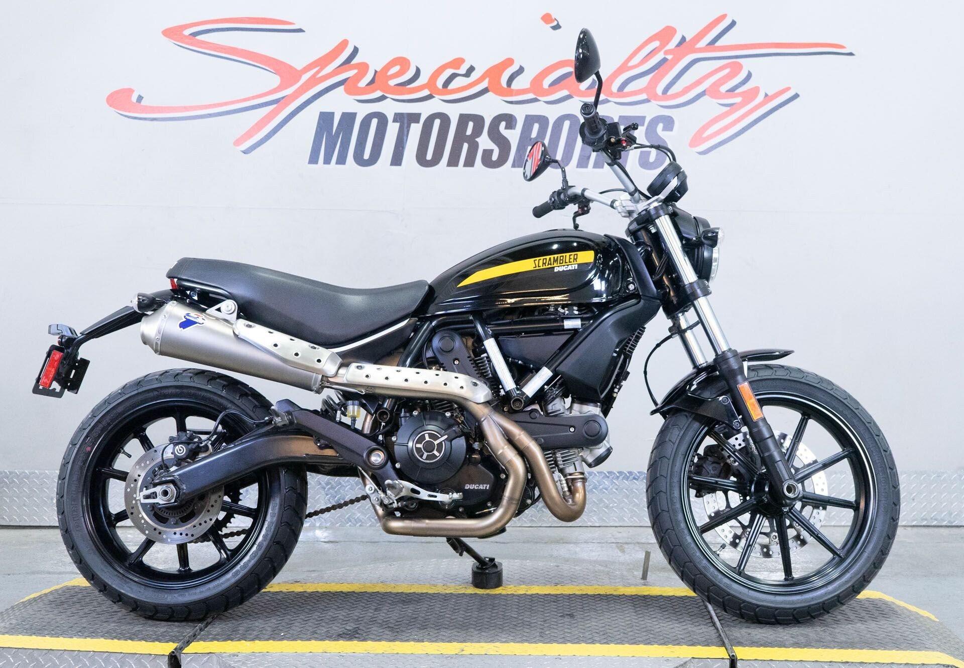 2016 Ducati Scrambler Sixty2
